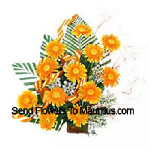 Cesta de 12 Gerberas de Color Amarillo con Rellenos