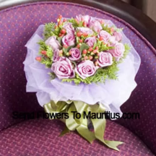 Bouquet de 12 roses roses claires