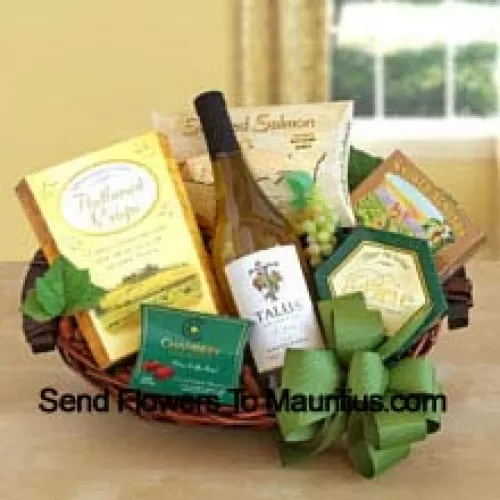 This Gift Basket includes A mouthwatering California white wine paired with a smorgasbord of gourmet snacks. Gourmet snacks include: flatbread crisps, smoked salmon, cheese, smoked almonds and chocolate truffles. (Contents of basket including wine may vary by season and delivery location. In case of unavailability of a certain product we will substitute the same with a product of equal or higher value)